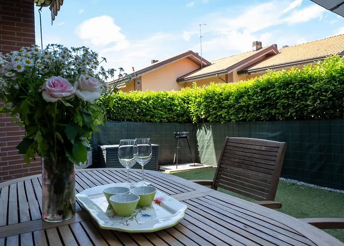 Margherita Apartament Porto Valtravaglia